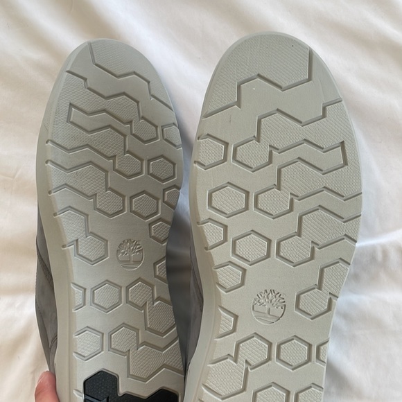 Brand New TimberLand sneakers! - Picture 5 of 5